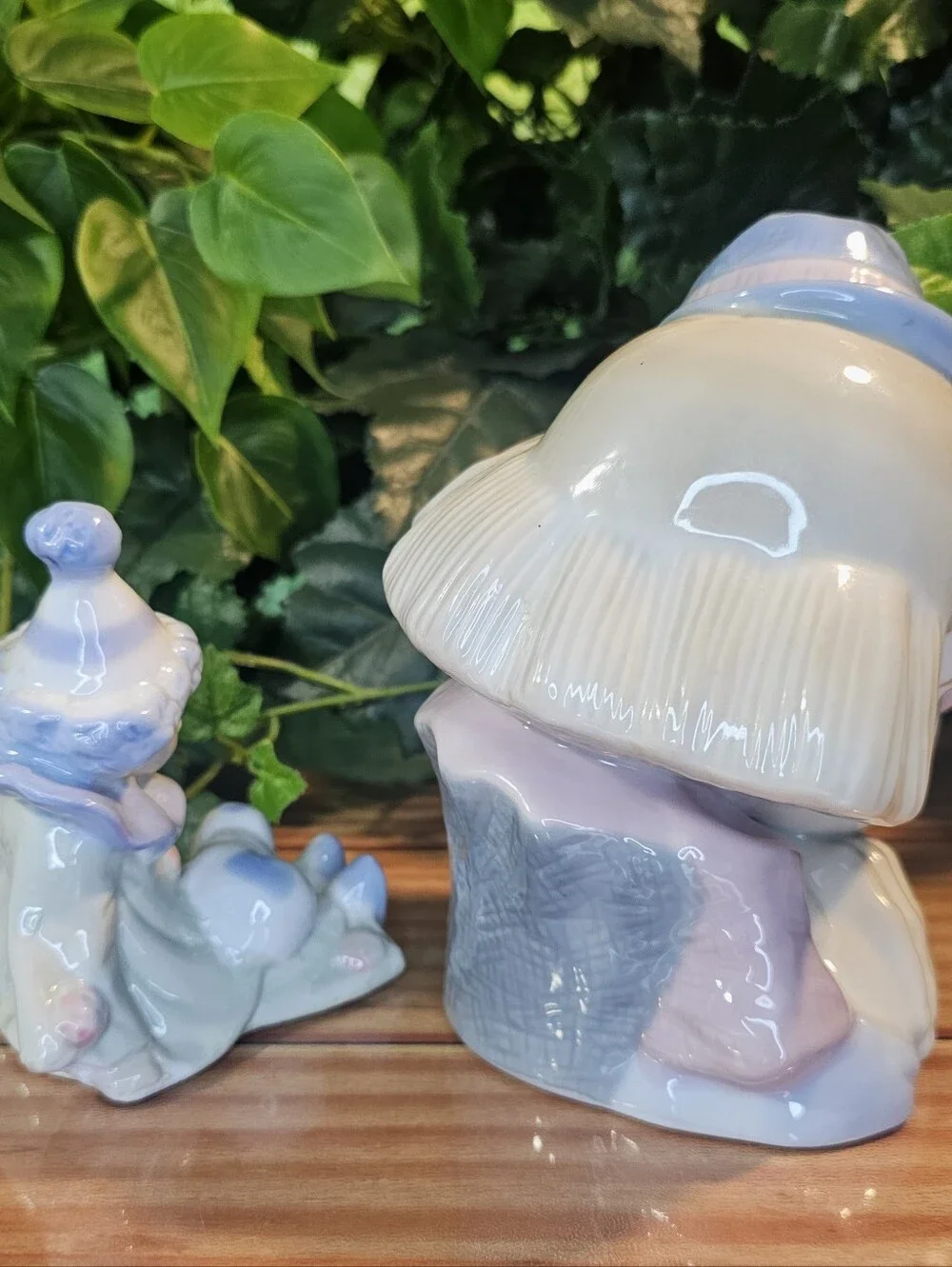 Vintage Pastel Porcelain Clown Figurines Lot of 2 Large Clown Bust & Seated Clow